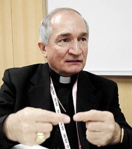 8929_145366792035_136425427035_2779982_6607774_n